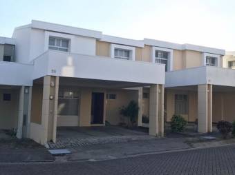 Se vende moderna casa con patio en San Pablo Heredia 25-1004 Se vende moderna casa con patio en San Pablo Heredia 25-1004