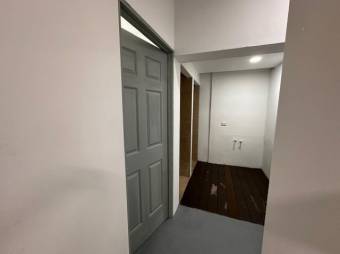 Se vende local comercial en San Rafael de Escazú 25-843, $ 275,000, 1, San José, Escazú