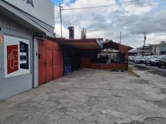 Se vende amplio lote de 6,301m2 en Zapote San José 25-1670 Se vende amplio lote de 6,301m2 en Zapote San José 25-1670