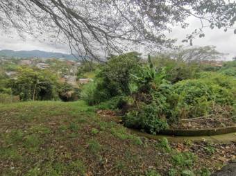 Se vende amplio lote con mas de 6,700m2 en San Ramon Alajuela 24-1765 Se vende amplio lote con mas de 6,700m2 en San Ramon Alajuela 24-1765