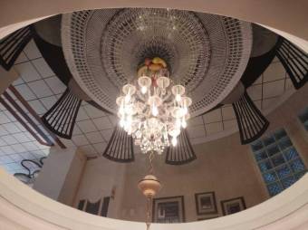 Se vende lujosa propiedad en Rohrmoser 24-1564