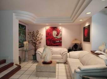 Se vende lujosa propiedad en Rohrmoser 24-1564