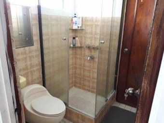 Se vende espaciosa casa con amplio patio en San Vicente de Moravia 23-1503 Se vende espaciosa casa con amplio patio en San Vicente de Moravia 23-1503