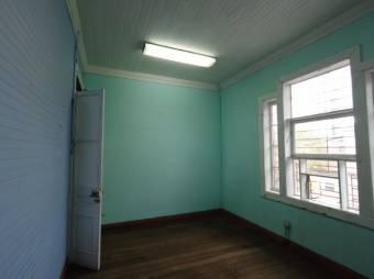 Se vende propiedad con uso comercial y residencial en San José Centro 23-1479, ₡ 189,000,000, 5, San José, San José