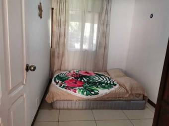 Se vende casa con lote de 2,220m2 en Rio Oro Santa Ana 23-1533 Se vende casa con lote de 2,220m2 en Rio Oro Santa Ana 23-1533