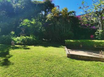 Se vende casa con lote de 2,220m2 en Rio Oro Santa Ana 23-1533 Se vende casa con lote de 2,220m2 en Rio Oro Santa Ana 23-1533