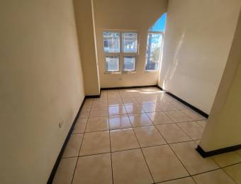 ALQUILER DE LOCAL, SAN JOSE, PLAZA QUIRRIZA  