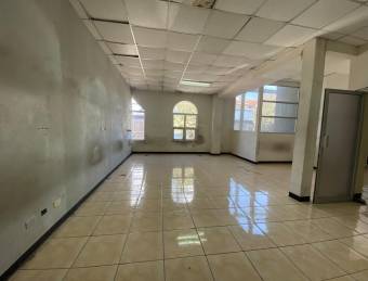 ALQUILER DE LOCAL, SAN JOSE, PLAZA QUIRRIZA  