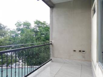 Se vende amplio edificio comercial en Mata Redonda San José 22-2560, $ 490,000, 4, San José, San José