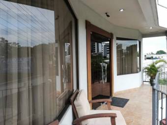 Se vende amplio edificio comercial en Mata Redonda San José 22-2560, $ 490,000, 4, San José, San José