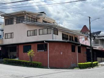 Se vende amplia propiedad con 6 apartamentos en Rhormoser 25-767 Se vende amplia propiedad con 6 apartamentos en Rhormoser 25-767