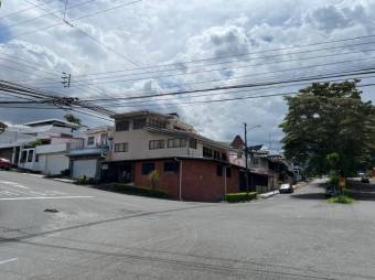 Se vende amplia propiedad con 6 apartamentos en Rhormoser 25-767 Se vende amplia propiedad con 6 apartamentos en Rhormoser 25-767