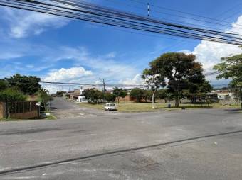 Se vende amplia propiedad con 6 apartamentos en Rhormoser 25-767 Se vende amplia propiedad con 6 apartamentos en Rhormoser 25-767