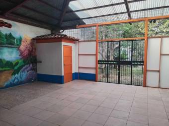 Se vende espaciosa casa con uso mixto en San Francisco 2 Ríos 25-434 Se vende espaciosa casa con uso mixto en San Francisco 2 Ríos 25-434