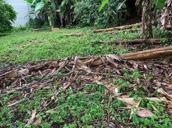 Se vende amplio lote con 1,012m2 en Zapote San José 25-147 Se vende amplio lote con 1,012m2 en Zapote San José 25-147