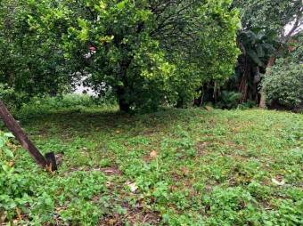 Se vende amplio lote con 1,012m2 en Zapote San José 25-147 Se vende amplio lote con 1,012m2 en Zapote San José 25-147