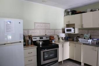 Se vende casa de 2 plantas con uso mixto en Mata Redonda San José 23-905 Se vende casa de 2 plantas con uso mixto en Mata Redonda San José 23-905