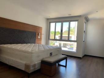 Se vende moderna casa con 3 plantas en Pozos Santa Ana 25-511 Se vende moderna casa con 3 plantas en Pozos Santa Ana 25-511