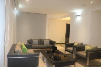 Se vende moderna casa con 3 plantas en Pozos Santa Ana 25-511 Se vende moderna casa con 3 plantas en Pozos Santa Ana 25-511