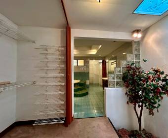 House for sale in Coronado 