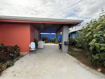 Se vende espaciosa casa con jardín y terraza en Se vende espaciosa casa con jardín y terraza en