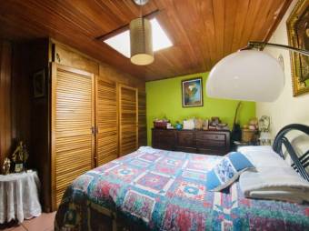 Se vende casa con local en San Francisco Heredia 23-3137 Se vende casa con local en San Francisco Heredia 23-3137