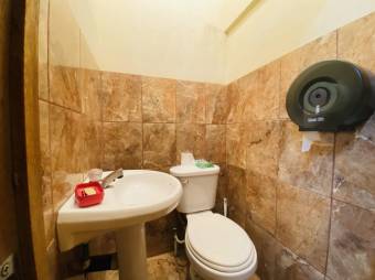 Se vende casa con local en San Francisco Heredia 23-3137 Se vende casa con local en San Francisco Heredia 23-3137