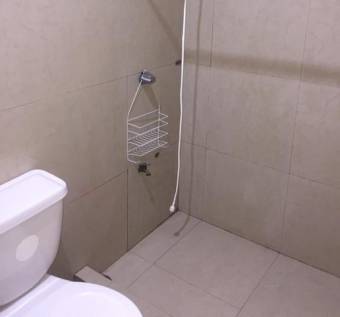 Se vende edificio para inversión en Heredia centro 23-1501