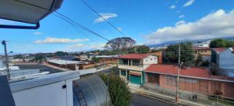 Se vende edificio con 6 apartamentos para inversión en Heredia 25-363