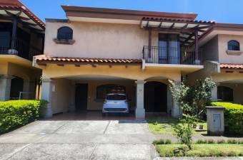 HEREDIA FLORES SAN JOAQUIN VENDO CASA ₡150.000.000