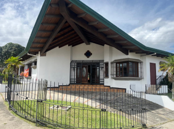 VENTA PROPIEDAD DE ALTA PLUSVALÍA EN URBANIZACIÓN CRISTAL, LA URUCA 