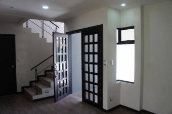 Se alquila moderno apartamento en La Asunción de Belén 2678 Se alquila moderno apartamento en La Asunción de Belén 2678