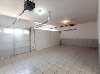 Se alquila propiedad comercial para oficinas en Mata Redonda 25-2007