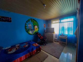 Se vende casa con mas de 7,000m2 de lote en San Rafael de Heredia 25-186 Se vende casa con mas de 7,000m2 de lote en San Rafael de Heredia 25-186