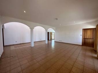 Se vende amplia finca con 14,700m2 en San José de Atenas 24-1428