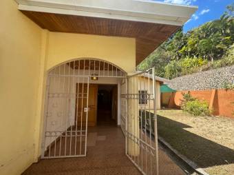 Se vende amplia finca con 14,700m2 en San José de Atenas 24-1428