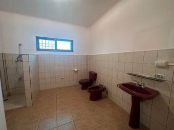 Se vende amplia finca con 14,700m2 en San José de Atenas 24-1428