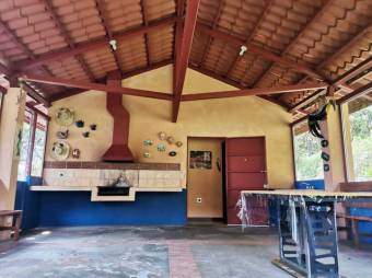 Se vende lote con mas de 11,300m2 en Santa Barbara Heredia 23-1488 Se vende lote con mas de 11,300m2 en Santa Barbara Heredia 23-1488