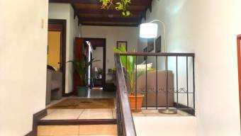 Se venden 2 apartamentos en condominio de San Rafael Escazú 25-1771