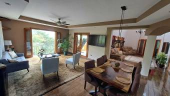 Se vende casa con mas de 10,400m2 de lote en Ciudad Colón 24-1029 Se vende casa con mas de 10,400m2 de lote en Ciudad Colón 24-1029