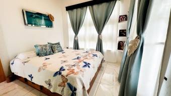 Se vende casa con mas de 8,500m2 de lote en Pérez Zeledón 25-1544