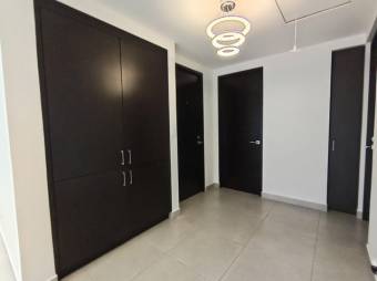 Se vende moderna casa con amplio patio en San Isidro Heredia 25-1931 Se vende moderna casa con amplio patio en San Isidro Heredia 25-1931