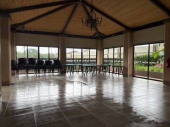 Se vende propiedad en construcción para estrenar en Ulloa Heredia 25-1995