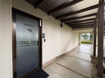 Se vende propiedad en construcción para estrenar en Ulloa Heredia 25-1995