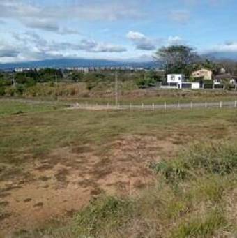 Se vende amplio lote de 12,900m2 en Brasil de Santa Ana 25-1238
