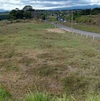 Se vende amplio lote de 12,900m2 en Brasil de Santa Ana 25-1238