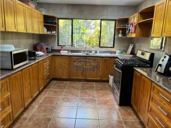 Venta De Casa, San José, Escazú, Guachipelín, Calle Guachipelín