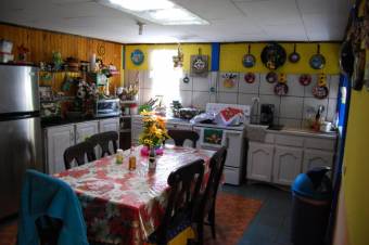 Se vende amplia finca de 2 hectáreas en Rio Oro Santa Ana 23-3341