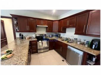 Venta De Apartamento, San José, Escazú Venta De Apartamento, San José, Escazú