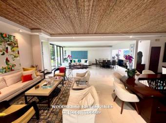 Casa de lujo en venta Escazu San Rafael $1.400.000 /en condominio, amenidades Casa de lujo en venta Escazu San Rafael $1.400.000 /en condominio, amenidades